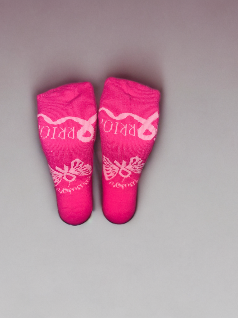 Warrior Hill Toe - Breast Cancer Awareness Edition